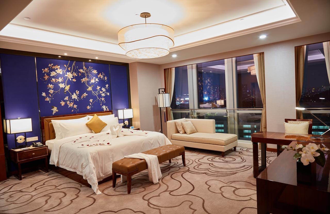 The Thousand Lantern Lake Hotel Foshan Buitenkant foto