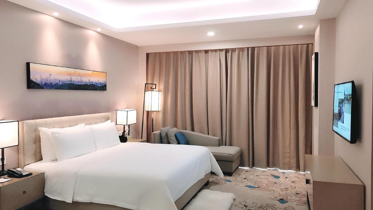 The Thousand Lantern Lake Hotel Foshan Buitenkant foto